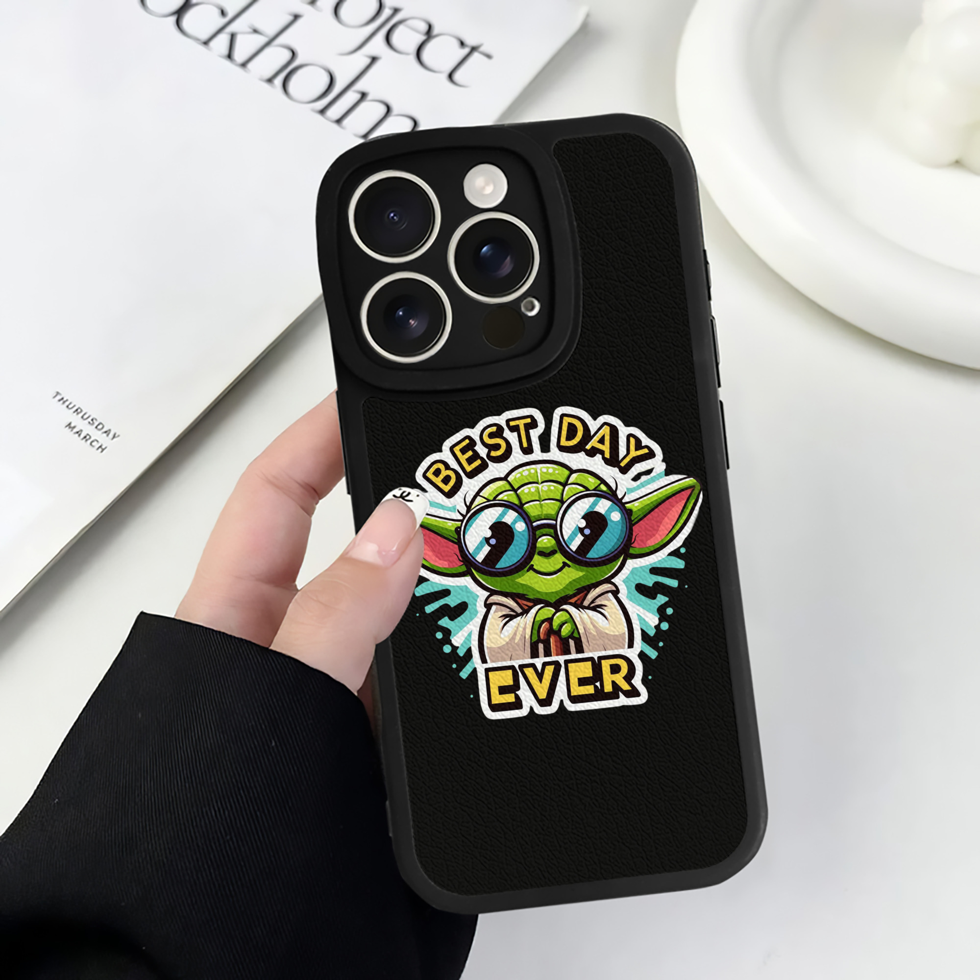 （画像用） スター・ウォーズ Star Wars 【iPhone 16シリーズ対応】シリコンスマホケース（レザー調） 材質：シリコン